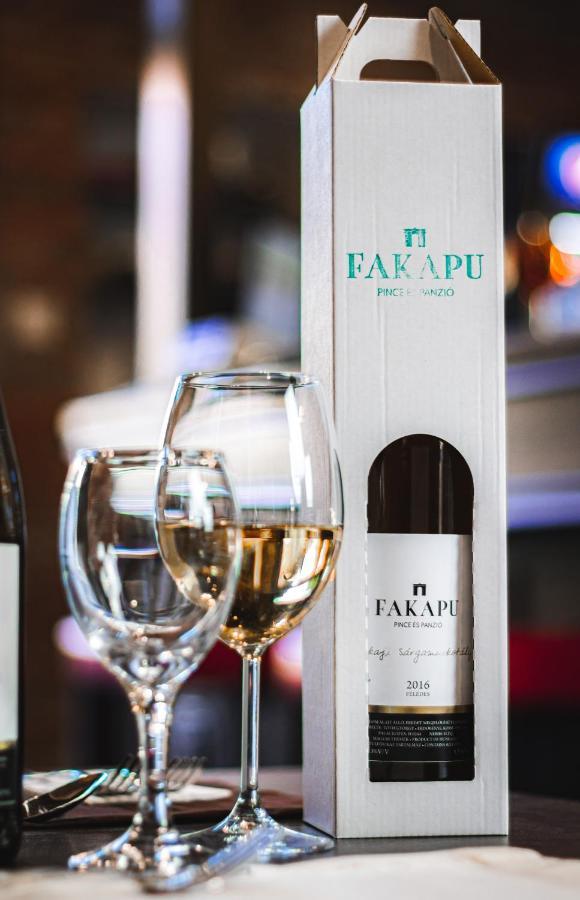 토코이 Fakapu Pince Es Panzio B&B 외부 사진